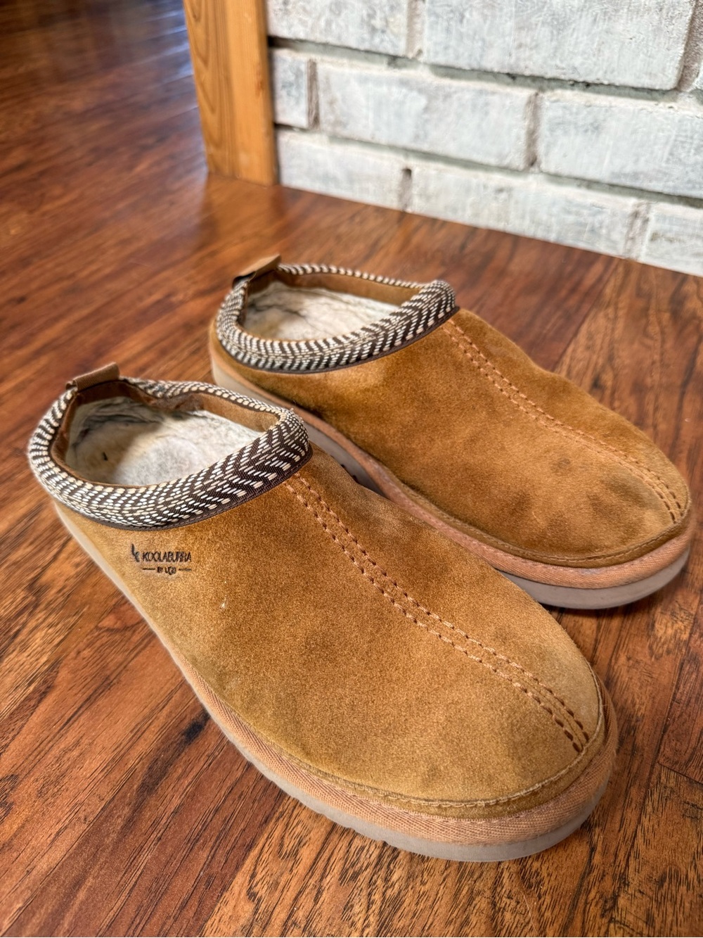 Koolaburra Men’s Tan Suede Slip-On Clog with Shearling Trim